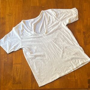 Everlane 100% Cotton White Tee Size M
